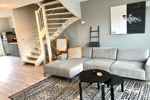 Plein 40 Lodge 19 in Zoutelande - Foto 1 van 26