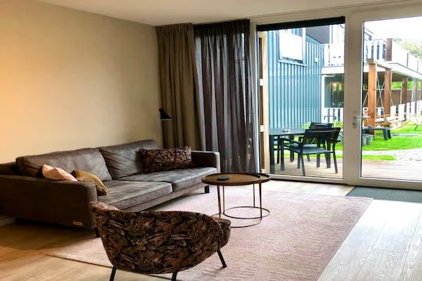 Plein 40 Lodge 25 in Zoutelande - Foto 1 van 24