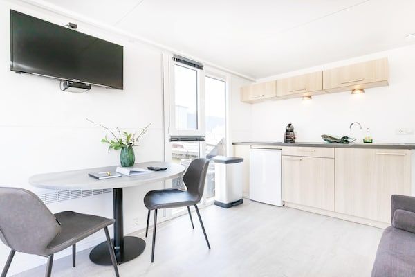 Eetkamer - Tineke Bakker Pronkhuis voor 4 personen in Amsterdam (5)