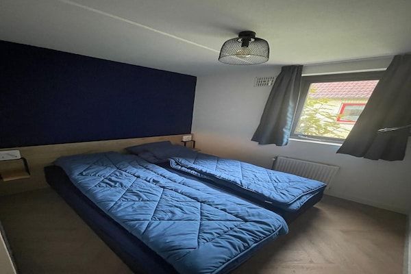 6 - Persons Lakeside Bungalow (copy) in Ewijk - Foto 2 van 19