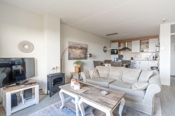 Juliana 116 in De Koog - Foto 2 van 9