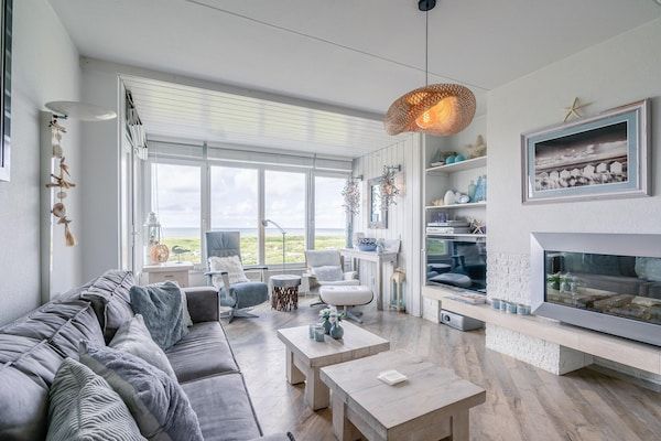 Woonkamer - 2 persoons zeezicht appartement in De Koog (4)