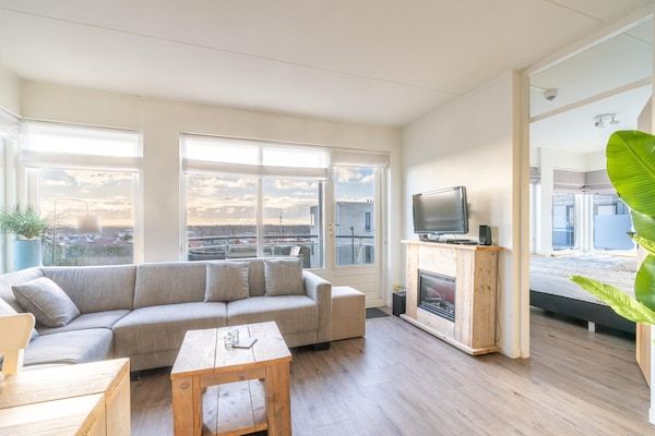 Juliana 130 in De Koog - Foto 2 van 12