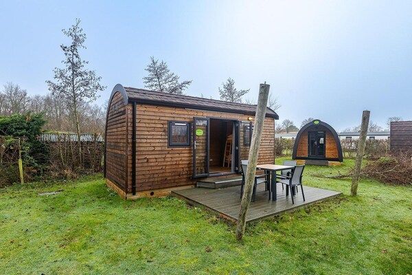 Buitenkant - Vakantiehuis voor 4 in Zeeland vlakbij het strand in Burgh-Haamstede (1)