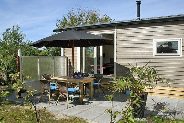 Terras - Chalet vlakbij het strand in Hollum in Hollum (1)