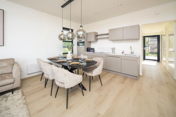 Keuken - Sunset Lounge Villa voor groepen in Workum (4)