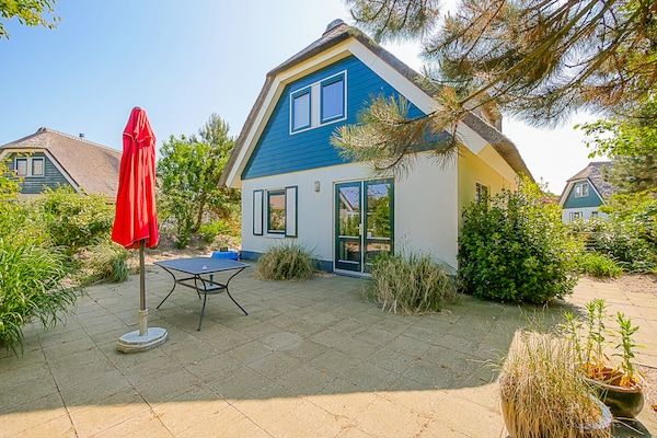 Villa Noorderzon in Julianadorp - Foto 1 van 34