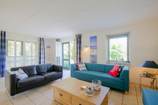 Villa Noorderzon in Julianadorp - Foto 2 van 34