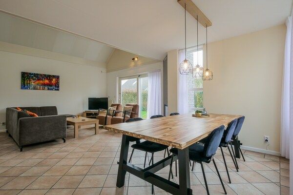 Ooghduyne Villa Opduin in Julianadorp - Foto 2 van 31