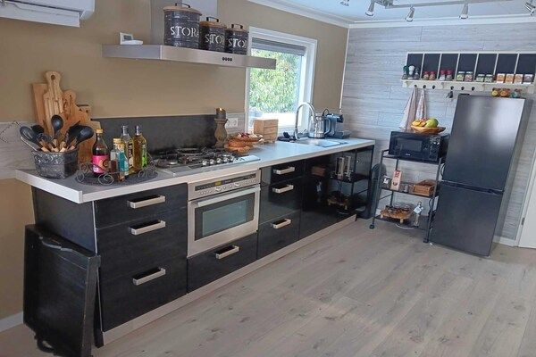 Keuken - Vechtdalchalet de Wilg in Rheezerveen (4)