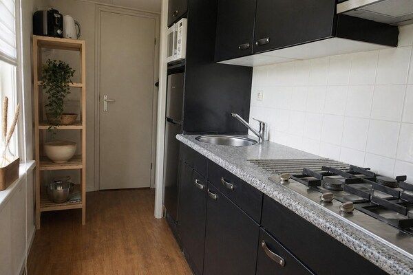 Keuken - Vechtdalchalet de Berk in Rheezerveen (3)