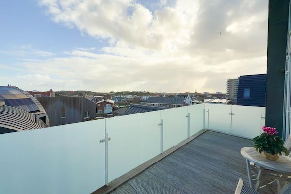 Terras - Luxe appartement aan het strand voor 5 personen in Egmond aan Zee (3)