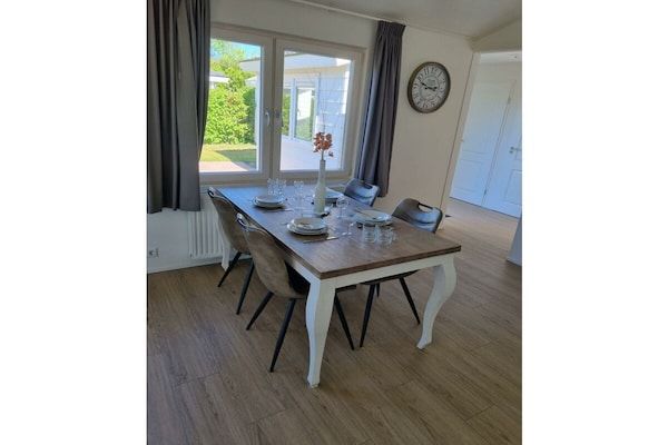 Untagged - Vakantiehuis in Velsen-zuid met terras in Velsen-zuid (4)