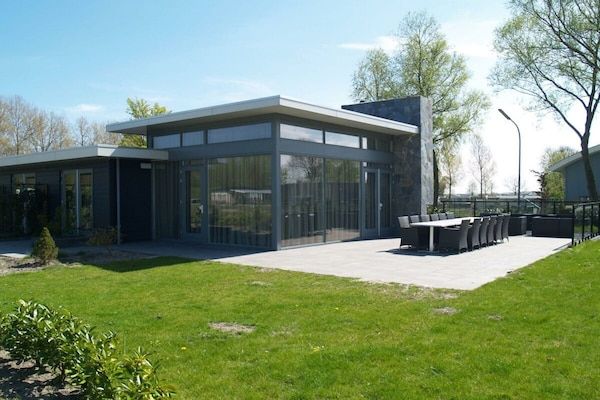 Untagged - Vakantiehuis in Dordrecht met terras in Dordrecht (2)