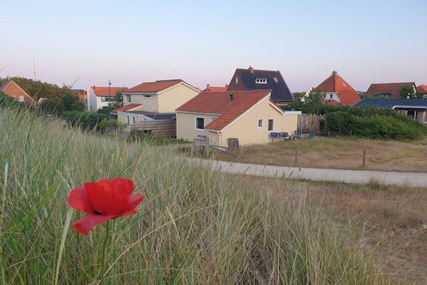 Untagged - Vakantiehuis in De Koog met zwembad in De Koog (1)