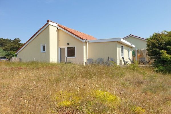 Untagged - Vakantiehuis in De Koog met zwembad in De Koog (2)