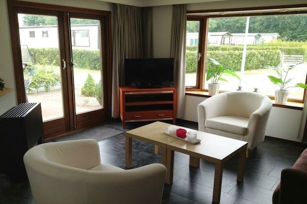 Untagged - Vakantiehuis in Dordrecht met terras in Dordrecht (2)