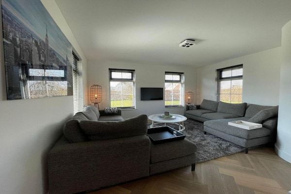 Landgoed Eysinga State 1 in Sint Nicolaasga - Foto 2 van 36