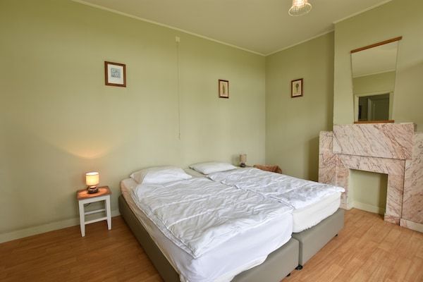 Slaapkamer - Huisdiervriendelijke boerderij in Eede (2)