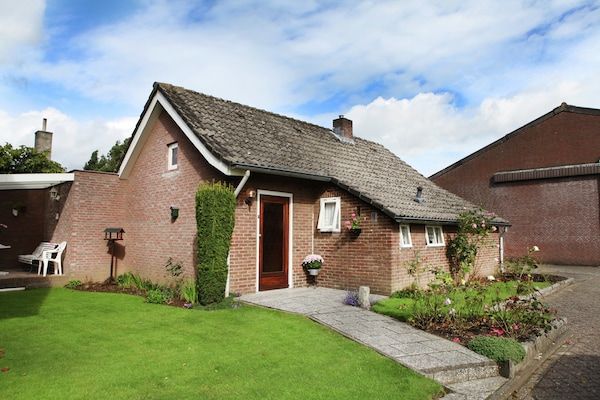 Buitenkant - Vakantiehuis in Margraten bij Maastricht in Margraten (1)