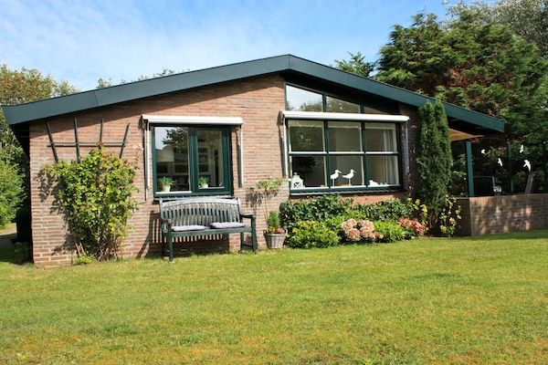 Untagged - Vakantiehuis in De Koog met zwembad in De Koog (1)