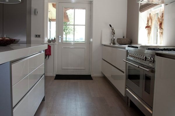 Keuken - Landhuis in Nijensleek met Sauna en Tuin in Nijensleek (4)