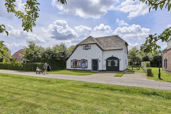 Buitenhof De Leistert 4 in Roggel - Foto 1 van 40