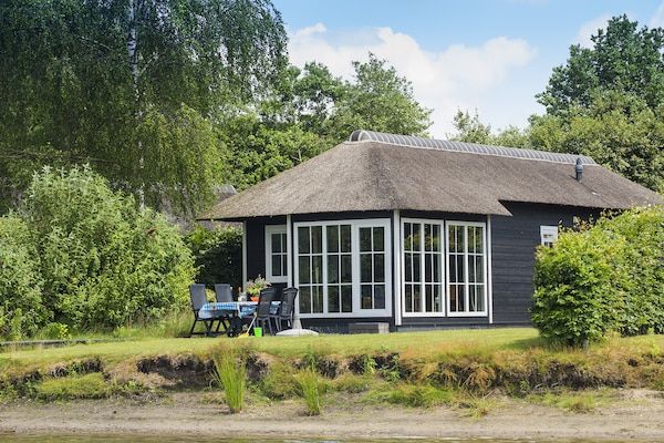 Recreatiepark Tolplas 1 in Hoge Hexel - Foto 1 van 40