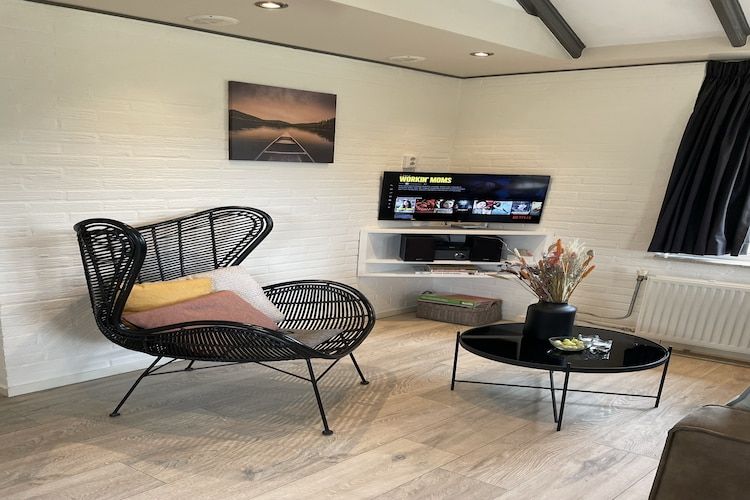 De woonkamer van Het Kleine Landgoed in Stramproy