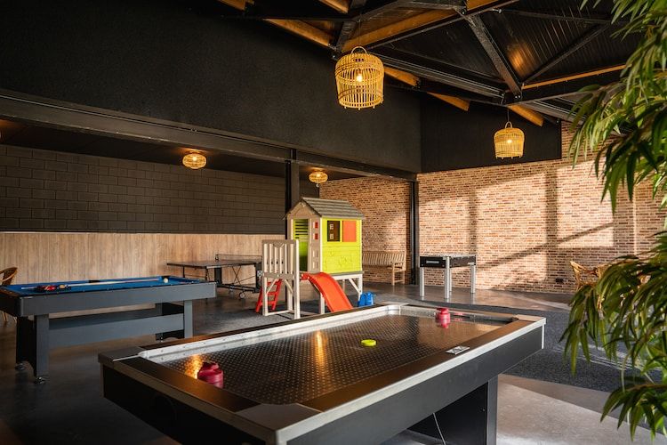 Parkfaciliteiten bij De Familieboerderij in Losser